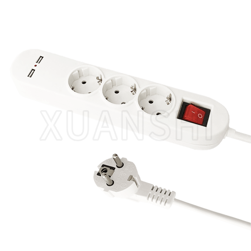 Ciabatta europea a 3 vie con 2 USB e interruttore JL-3,XS-XBDK30U